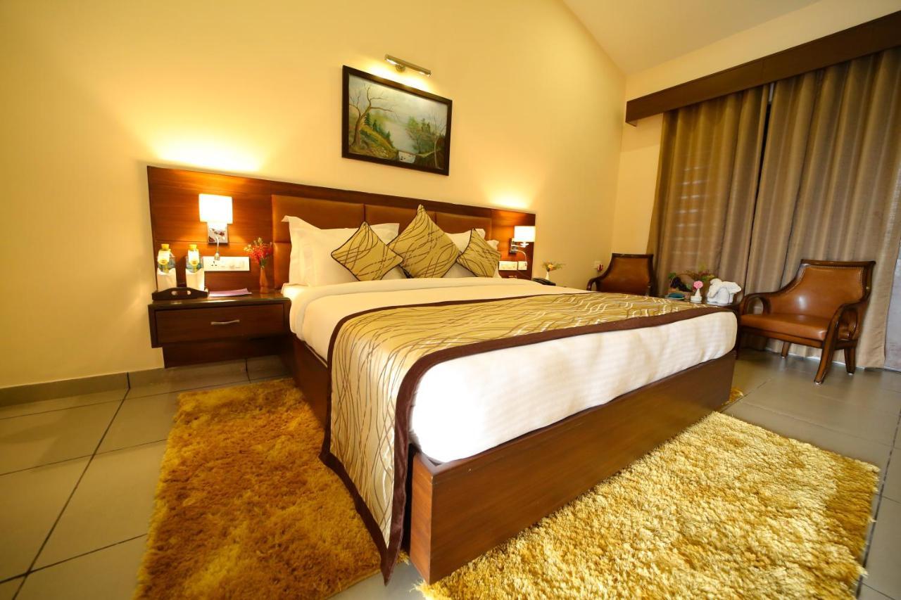 Corbett The Baagh Spa & Resort Rāmnagar Eksteriør billede
